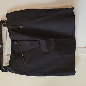 Black skirt like new